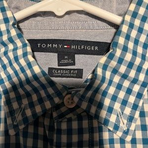 Tommy Hilfiger button down dress shirt